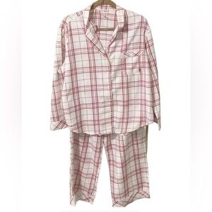 Victoria’s Secret Red, White and Pale Pink Plaid Pajama Set Size L